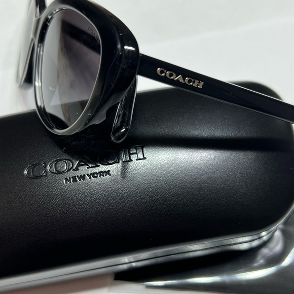 Brand New Coach Sunglasses. - Picture 3 of 6